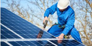 Installation Maintenance Panneaux Solaires Photovoltaïques à Saint-Gatien-des-Bois